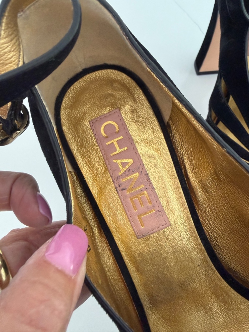 Chanel Suede Pearl Shamrock CC Heeled Sandals Black Heels Sz 40 - Picture 8 of 10